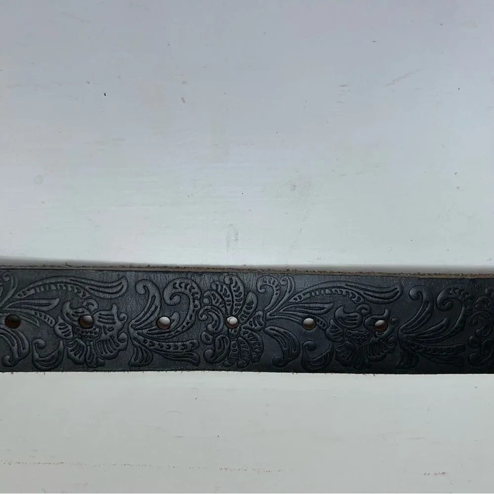 Mens Black Embossed Genuine Leather Embossed Western Inspired Belt Silver Buckle